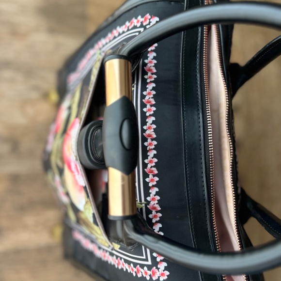 Limited edition Ted baker London Peach Blossom Carry-On - Picture 6 of 16